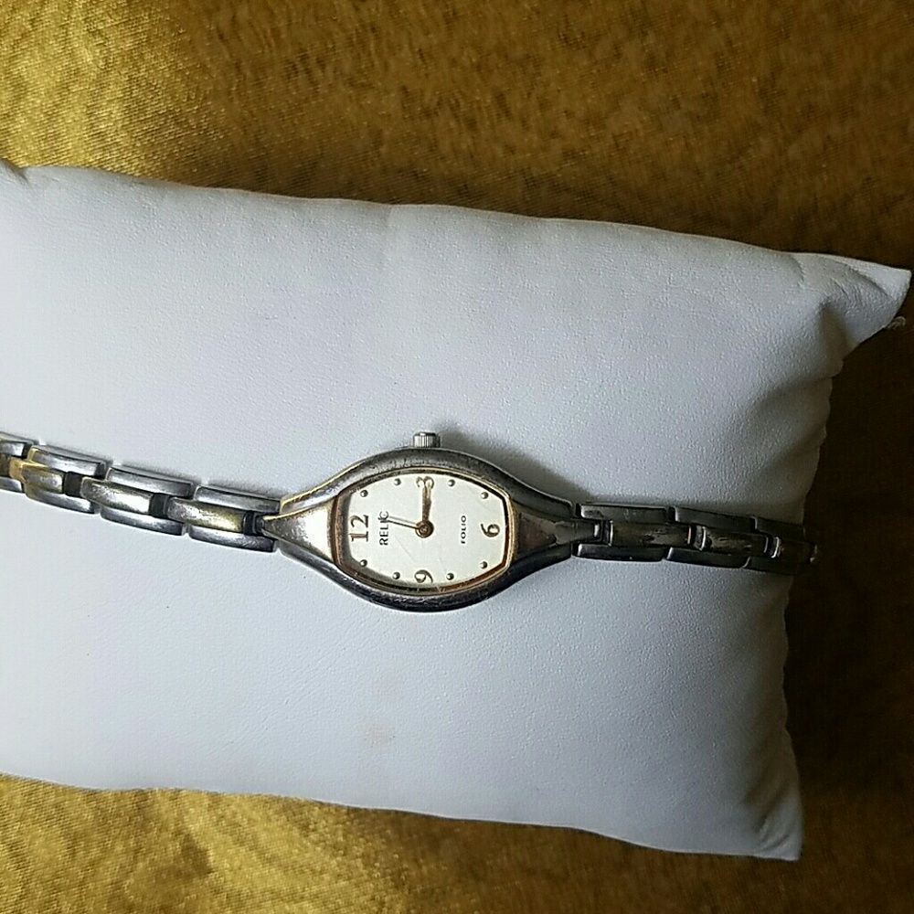 RELIC FOLIO BRACELET WATCH